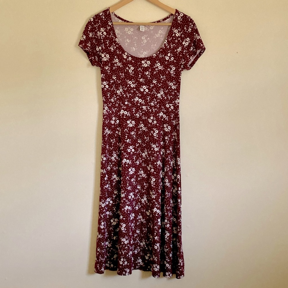 Women’s Burgundy & White Floral Midi Dress
